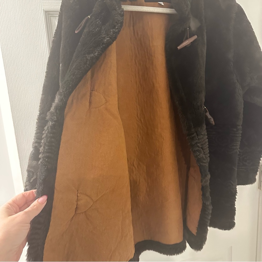Vintage Bear Ridge Outfitters Brown Faux Fur Coat Horse Nature Pattern Sz Medium - Picture 8 of 8